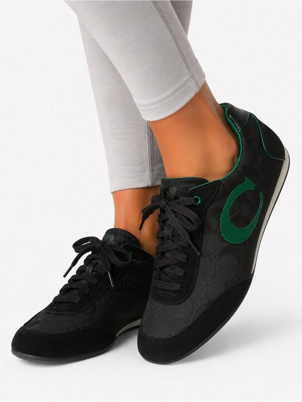 Coach Perrie Women Black lace up Sneakers with Green Logo Accent Size 8